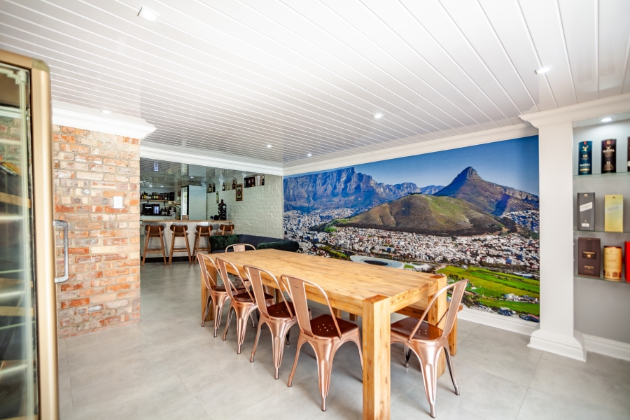 5 Bedroom Property for Sale in Milnerton Central Western Cape
